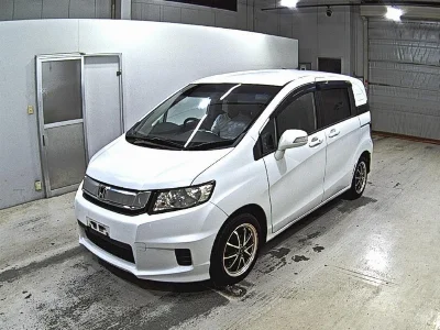 HONDA FREED SPIKE