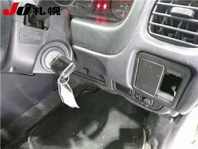 NISSAN AD VAN
