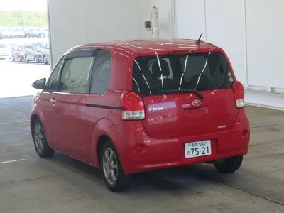 TOYOTA PORTE