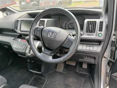 HONDA STEPWGN SPADA