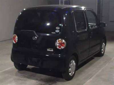 DAIHATSU MOVE LATTE