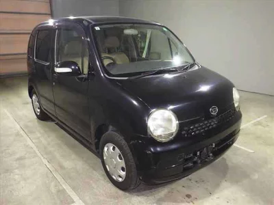 DAIHATSU MOVE LATTE