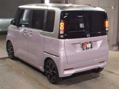 NISSAN ROOX