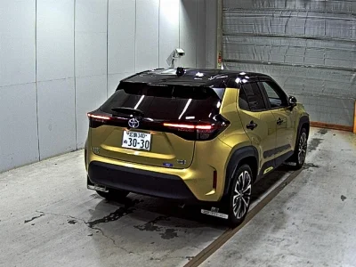 TOYOTA YARIS CROSS