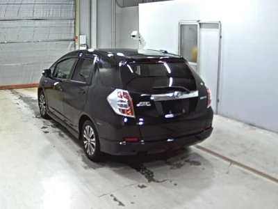 HONDA FIT SHUTTLE HYBRID
