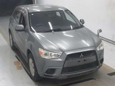 MITSUBISHI RVR