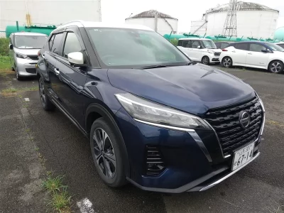 NISSAN KICKS