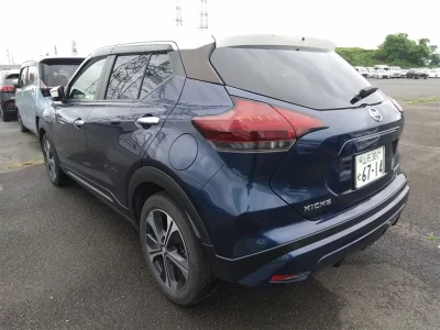 NISSAN KICKS