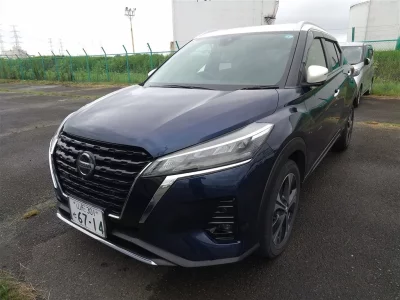 NISSAN KICKS