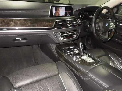 BMW 7 SERIES