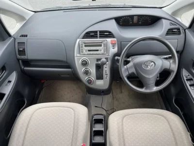 TOYOTA RACTIS