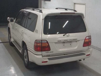 TOYOTA LAND CRUISER 100