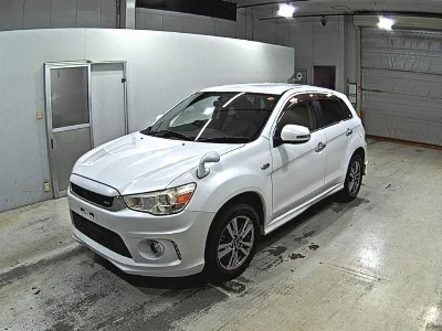 MITSUBISHI RVR