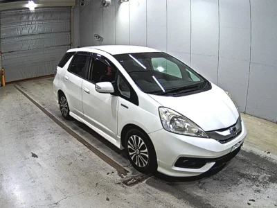 HONDA FIT SHUTTLE HYBRID