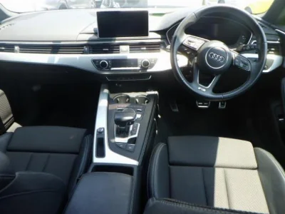 AUDI A4 AVANTE
