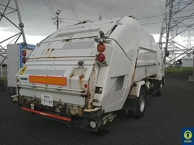 Mitsubishi FUSO FIGHTER