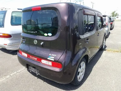 NISSAN CUBE