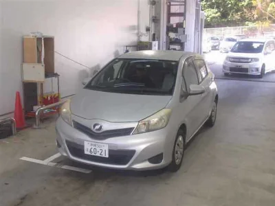 TOYOTA VITZ