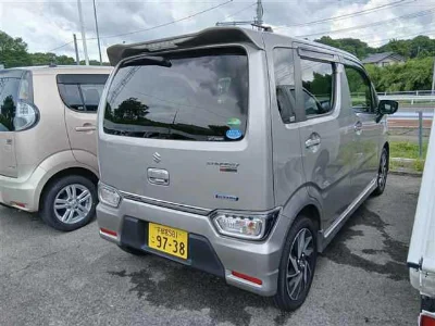 SUZUKI WAGON R STINGRAY