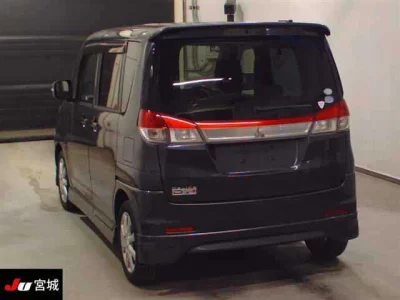 MITSUBISHI DELICA D:2