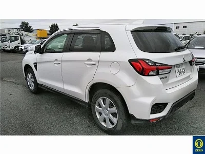 MITSUBISHI RVR