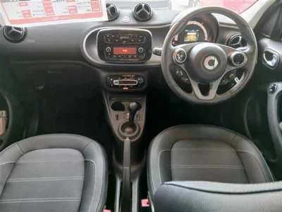 SMART FOURFOUR