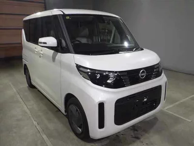 NISSAN ROOX