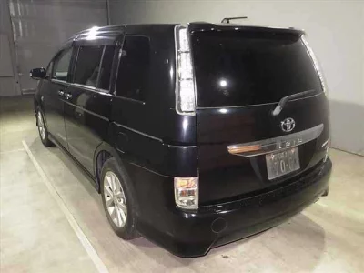 TOYOTA ISIS