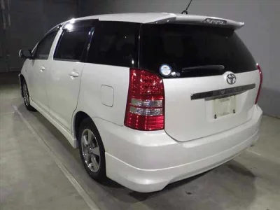 TOYOTA WISH
