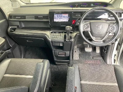 HONDA STEPWGN SPADA