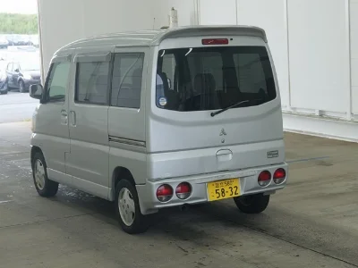 MITSUBISHI TOWN BOX