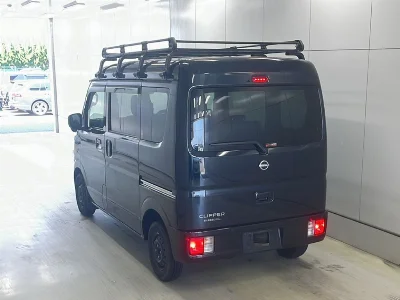 NISSAN CLIPPER VAN
