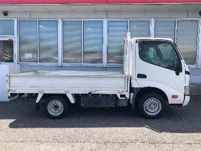 TOYOTA DYNA TRUCK