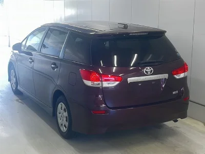 TOYOTA WISH