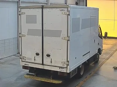 TOYOTA DYNA