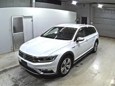 VOLKSWAGEN PASSAT ALLTRACK