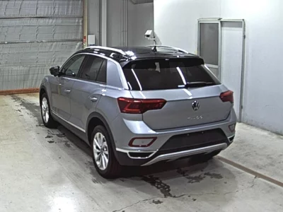 VOLKSWAGEN T-ROC