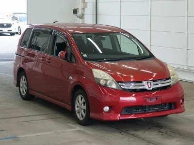TOYOTA ISIS