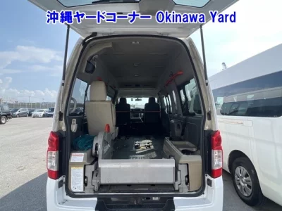 NISSAN NV350 CARAVAN