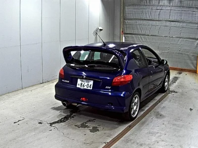 PEUGEOT 206