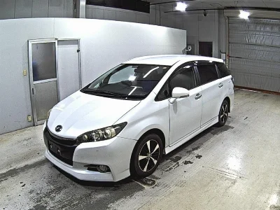 TOYOTA WISH