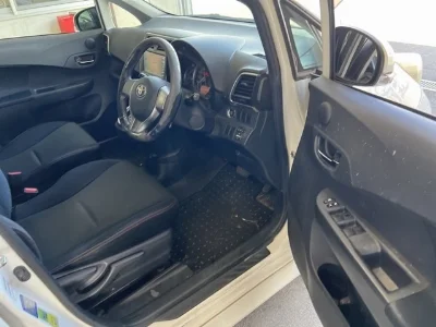 TOYOTA RACTIS