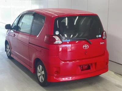 TOYOTA PORTE