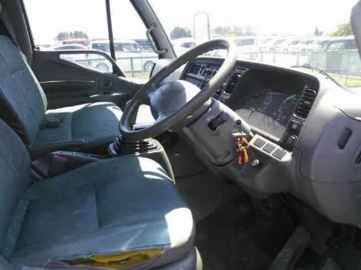MITSUBISHI FUSO FIGHTER