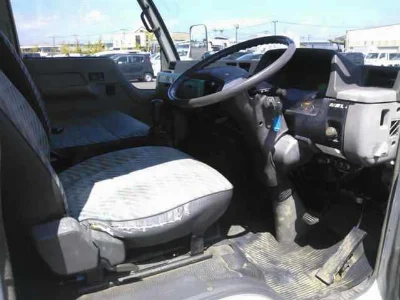 MITSUBISHI CANTER