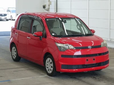 TOYOTA SPADE