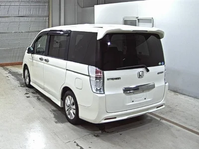 HONDA STEPWGN SPADA