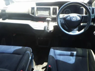 HONDA STEPWGN SPADA
