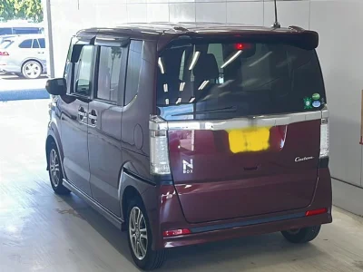 HONDA N BOX CUSTOM