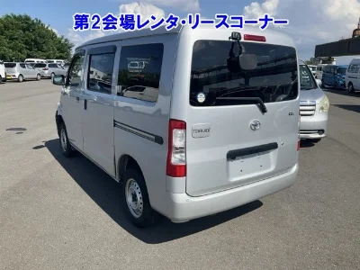 TOYOTA TOWN ACE